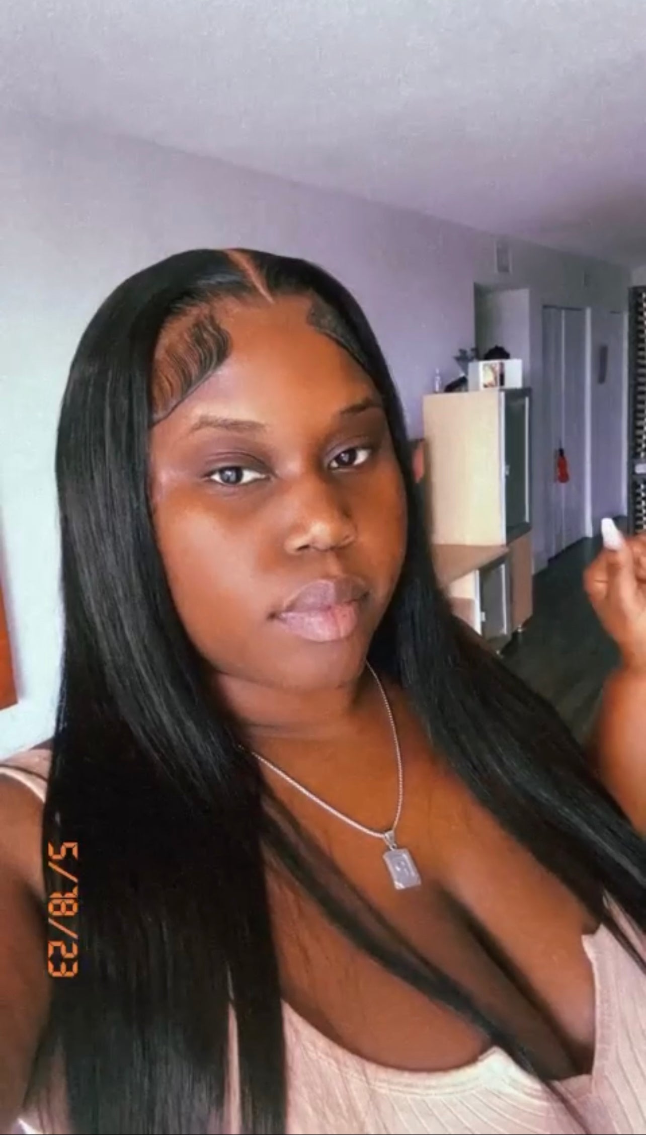 13x6 HD Lace Wigs Straight & Body Wave